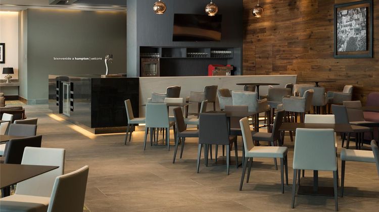Hampton Inn by Hilton Leon Guanajuato Restaurant