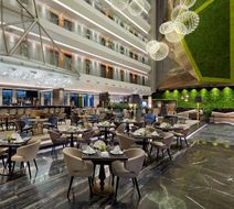DoubleTree by Hilton Istanbul Piyalepasa Lobby