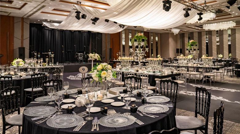 <b>DoubleTree by Hilton Istanbul Piyalepasa Meeting</b>. Images powered by <a href="https://iceportal.shijigroup.com/" title="IcePortal" target="_blank">IcePortal</a>.