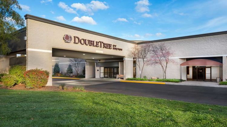 Doubletree by Hilton Lawrence Exterior