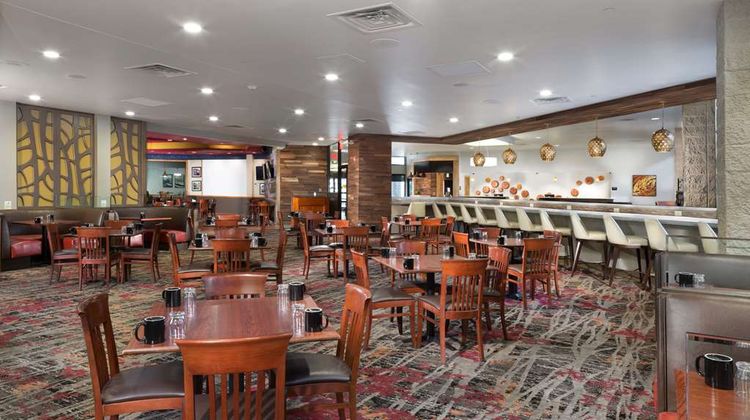Doubletree by Hilton Lawrence Restaurant