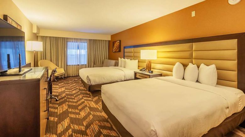 <b>Doubletree by Hilton Lawrence Room</b>. Images powered by <a href="https://iceportal.shijigroup.com/" title="IcePortal" target="_blank">IcePortal</a>.