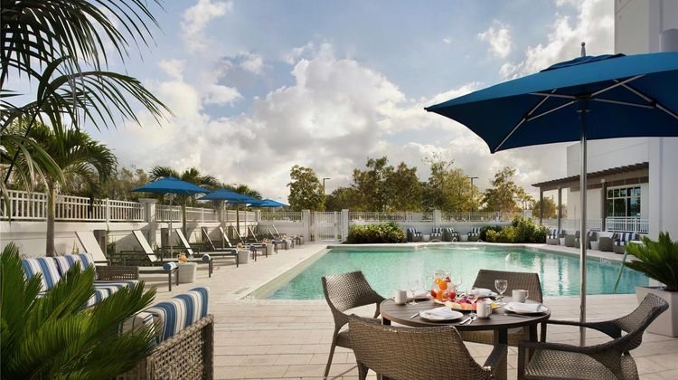 Hilton Garden Inn Miami Dolphin Mall Pool