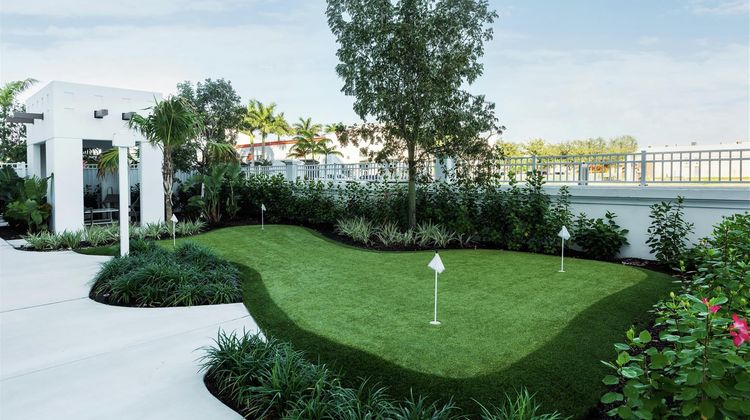 Hilton Garden Inn Miami Dolphin Mall Recreation