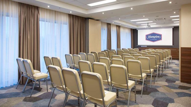 <b>Hampton by Hilton Minsk City Centre Meeting</b>. Images powered by <a href="https://iceportal.shijigroup.com/" title="IcePortal" target="_blank">IcePortal</a>.
