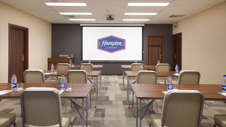<b>Hampton by Hilton Minsk City Centre Meeting</b>. Images powered by <a href="https://iceportal.shijigroup.com/" title="IcePortal" target="_blank">IcePortal</a>.