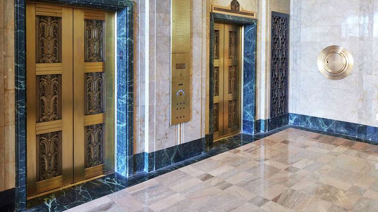 <b>Hilton Garden Inn Phoenix Downtown Lobby</b>. Images powered by <a href="https://iceportal.shijigroup.com/" title="IcePortal" target="_blank">IcePortal</a>.