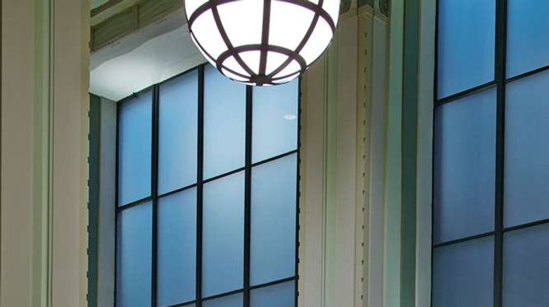 <b>Hilton Garden Inn Phoenix Downtown Lobby</b>. Images powered by <a href="https://iceportal.shijigroup.com/" title="IcePortal" target="_blank">IcePortal</a>.