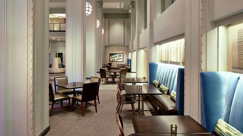 <b>Hilton Garden Inn Phoenix Downtown Restaurant</b>. Images powered by <a href="https://iceportal.shijigroup.com/" title="IcePortal" target="_blank">IcePortal</a>.