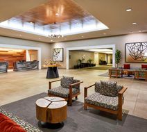 DoubleTree Golf Resort Palm Springs Lobby