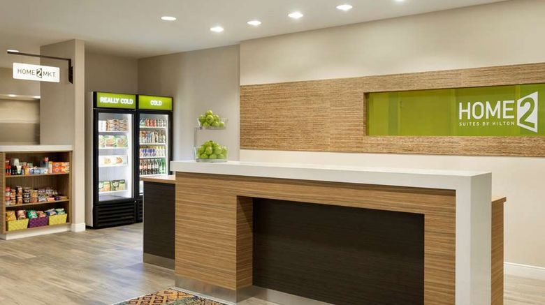 <b>Tru by Hilton Milton Lobby</b>. Images powered by <a href="https://iceportal.shijigroup.com/" title="IcePortal" target="_blank">IcePortal</a>.
