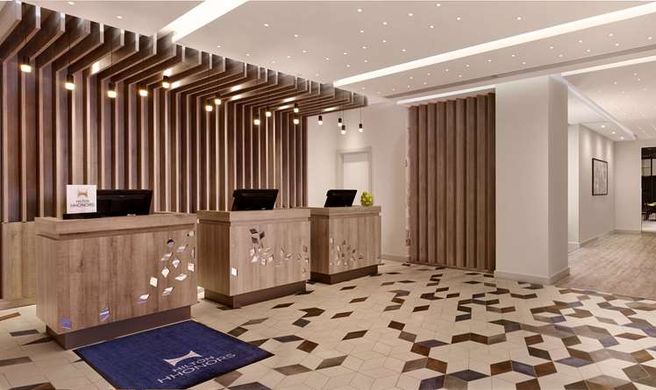 DoubleTree by Hilton Coventry Building Lobby