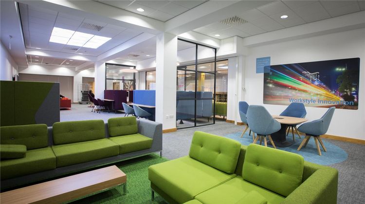 DoubleTree by Hilton Coventry Building Meeting