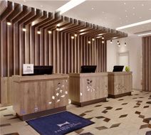 DoubleTree by Hilton Coventry Building Lobby