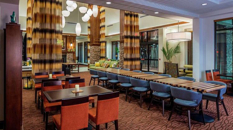 Hilton Garden Inn Uniontown Lobby