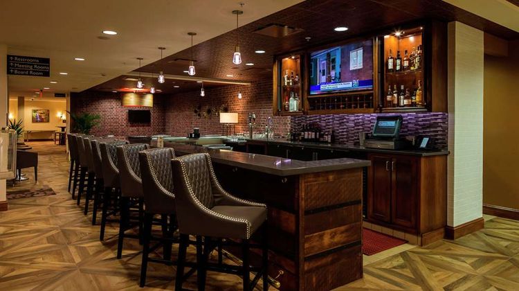 Hilton Garden Inn Uniontown Lobby
