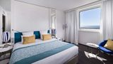 Golden Tulip Marseille Euromed Room