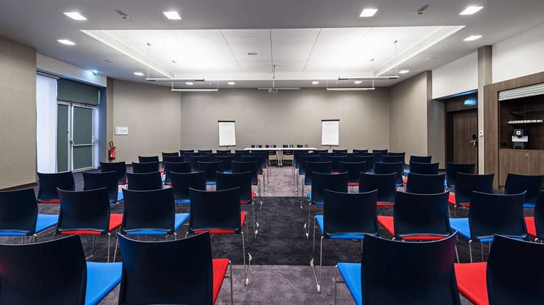 <b>Golden Tulip Marseille Euromed Meeting</b>. Images powered by <a href="https://iceportal.shijigroup.com/" title="IcePortal" target="_blank">IcePortal</a>.