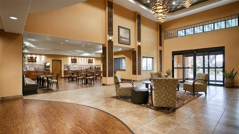 Best Western Plus Palo Alto Inn  and  Suites Lobby. Images powered by <a href="https://iceportal.shijigroup.com" target="_blank" rel="noopener">Ice Portal</a>.