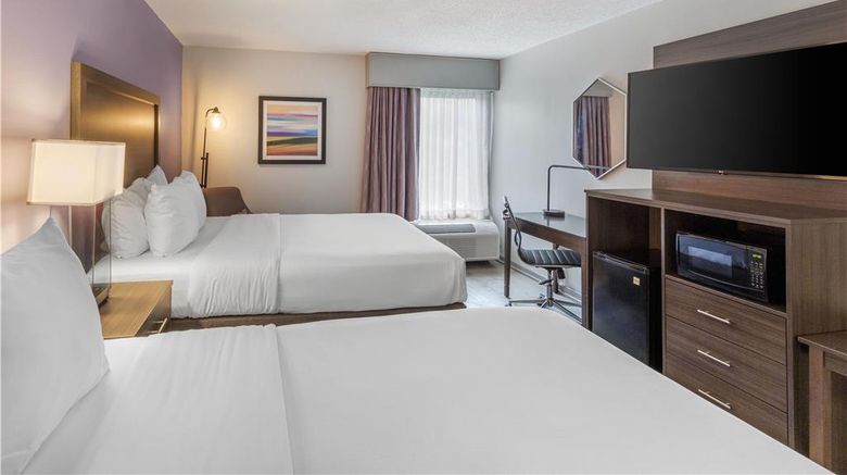 <b>Best Western Hickory Room</b>. Images powered by <a href="https://iceportal.shijigroup.com/" title="IcePortal" target="_blank">IcePortal</a>.