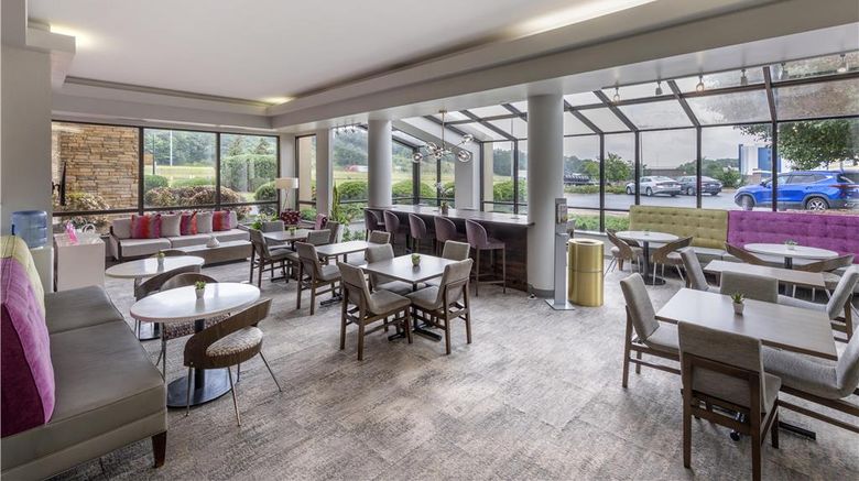 <b>Best Western Hickory Restaurant</b>. Images powered by <a href="https://iceportal.shijigroup.com/" title="IcePortal" target="_blank">IcePortal</a>.