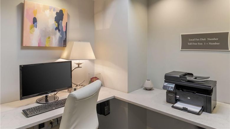 <b>Best Western Hickory Other</b>. Images powered by <a href="https://iceportal.shijigroup.com/" title="IcePortal" target="_blank">IcePortal</a>.
