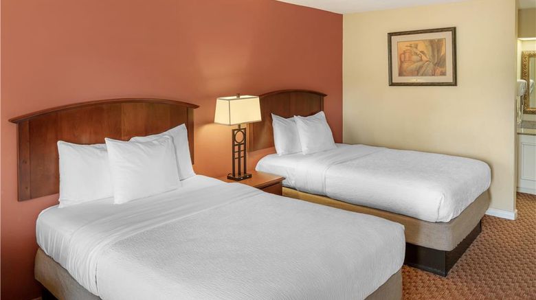 <b>Best Western Hickory Room</b>. Images powered by <a href="https://iceportal.shijigroup.com/" title="IcePortal" target="_blank">IcePortal</a>.