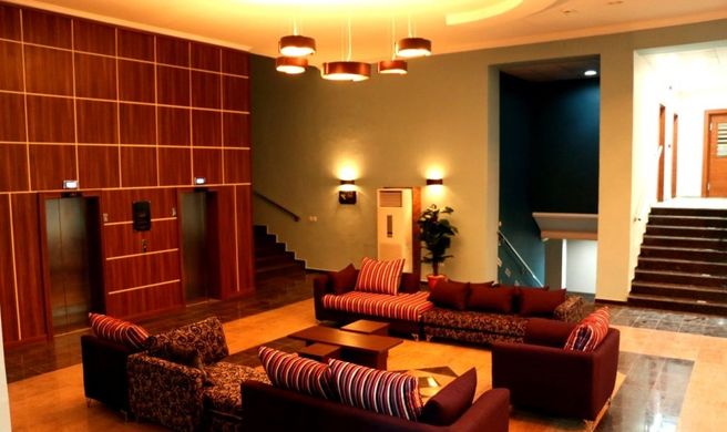 Best Western Plus Elomaz Hotel Lobby