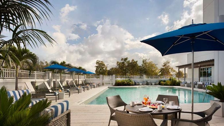 <b>Homewood Suites Miami Dolphin Mall Pool</b>. Images powered by <a href="https://iceportal.shijigroup.com/" title="IcePortal" target="_blank">IcePortal</a>.