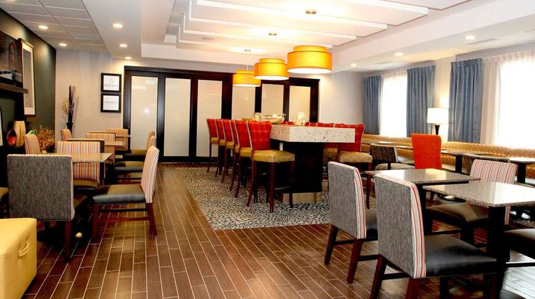 Hampton Inn Suffolk Restaurant