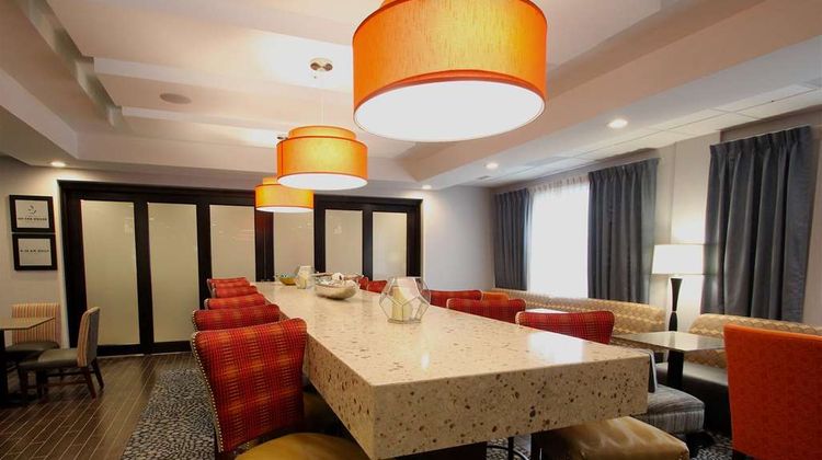 Hampton Inn Suffolk Restaurant