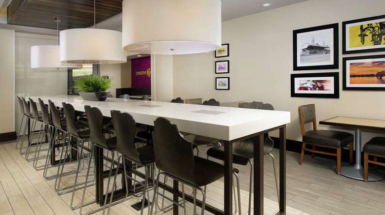 <b>Home2 Suites Louisville East/Hurtsbourne Restaurant</b>. Images powered by <a href="https://iceportal.shijigroup.com/" title="IcePortal" target="_blank">IcePortal</a>.