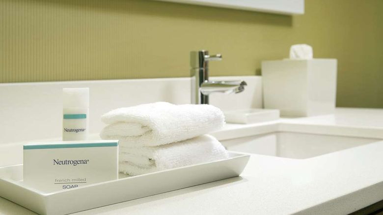 <b>Home2 Suites Louisville East/Hurtsbourne Room</b>. Images powered by <a href="https://iceportal.shijigroup.com/" title="IcePortal" target="_blank">IcePortal</a>.