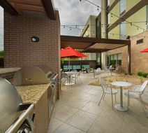 Home2 Suites Louisville East/Hurtsbourne Exterior