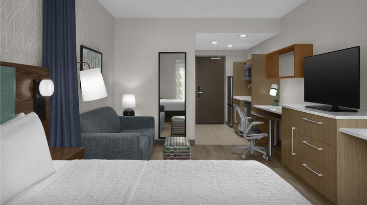 Home2 Suites Louisville East/Hurtsbourne Room