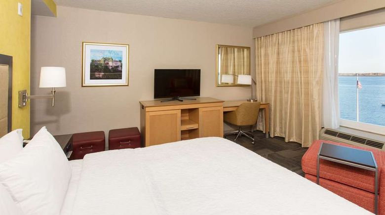 <b>Hampton Inn Palatka Room</b>. Images powered by <a href="https://iceportal.shijigroup.com/" title="IcePortal" target="_blank">IcePortal</a>.