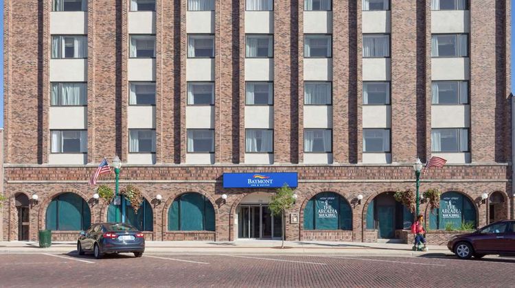 Baymont Inn & Suites Delavan Exterior