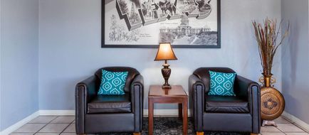 Super 8 Cleburne Lobby