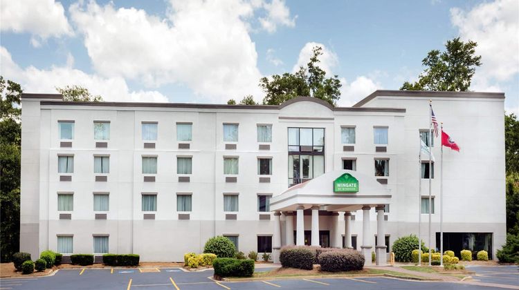 Wingate by Wyndham Athens Near Downtown Exterior