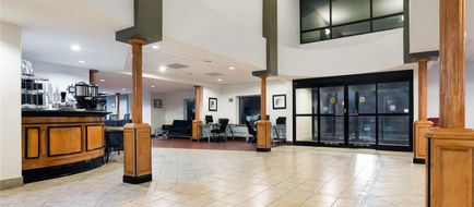 Wingate by Wyndham Athens Near Downtown Lobby