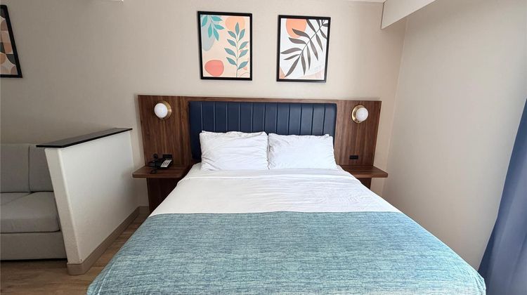 Wingate by Wyndham Athens Near Downtown Room