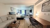 Wingate by Wyndham Athens Near Downtown Room