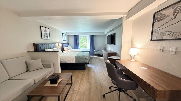Wingate by Wyndham Athens Near Downtown Room