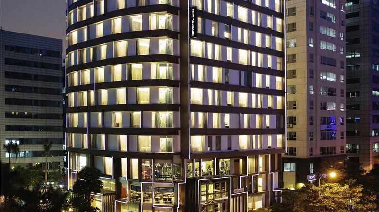 <b>Novotel Suites Hanoi Exterior</b>. Images powered by <a href="https://iceportal.shijigroup.com/" title="IcePortal" target="_blank">IcePortal</a>.