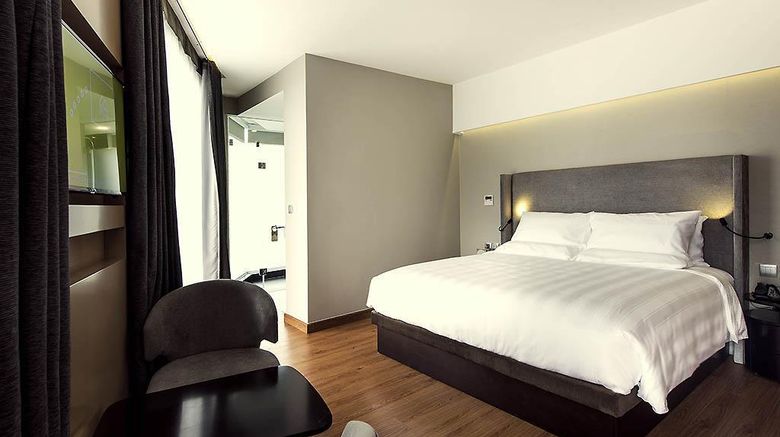 <b>Novotel Suites Hanoi Room</b>. Images powered by <a href="https://iceportal.shijigroup.com/" title="IcePortal" target="_blank">IcePortal</a>.