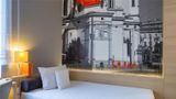 Hotel MDM, Warsaw Room