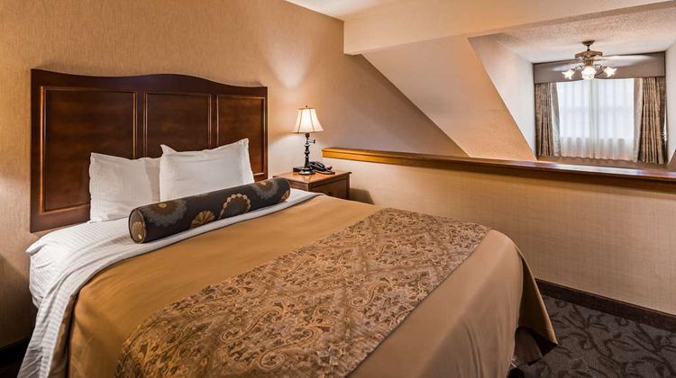 Best Western Plus Country Cupboard Inn Suite