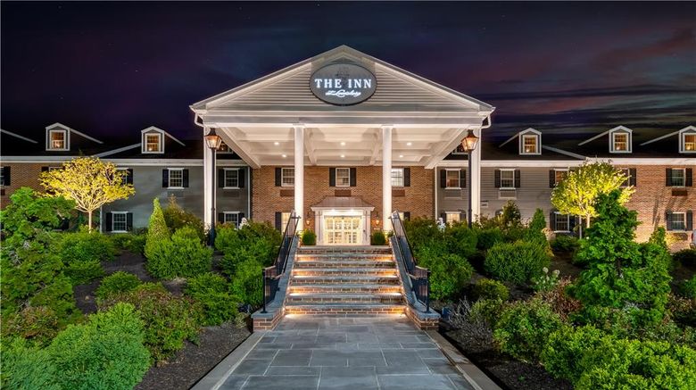 <b>Best Western Plus Country Cupboard Inn Exterior</b>. Images powered by <a href="https://iceportal.shijigroup.com/" title="IcePortal" target="_blank">IcePortal</a>.