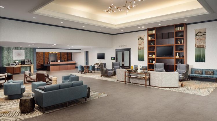 DoubleTree by Hilton Boston-Andover Lobby