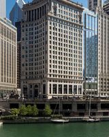 LondonHouse Chicago, Curio Coll.